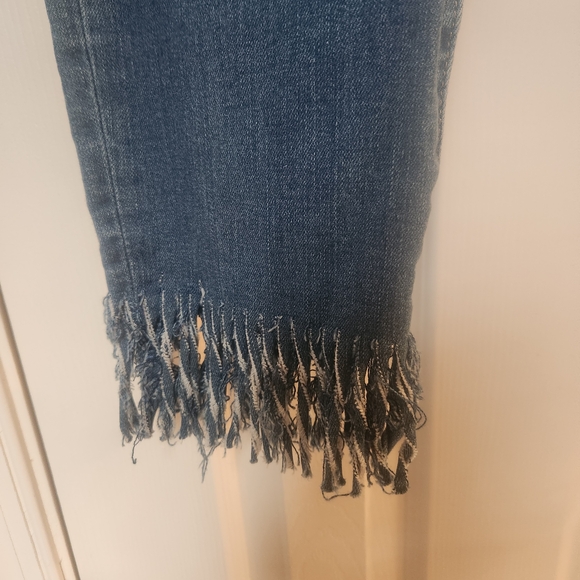 Forever 21 Light Blue Fringe Hem Jeans - Picture 4 of 5